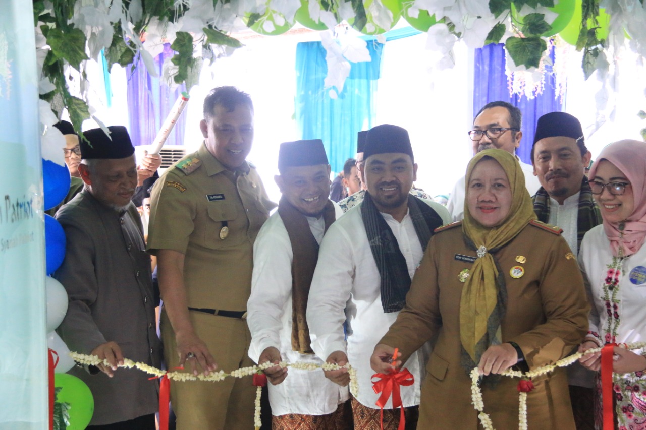 Wakil Wali Kota Resmikan Kantor Pusat Bank Syariah Patriot