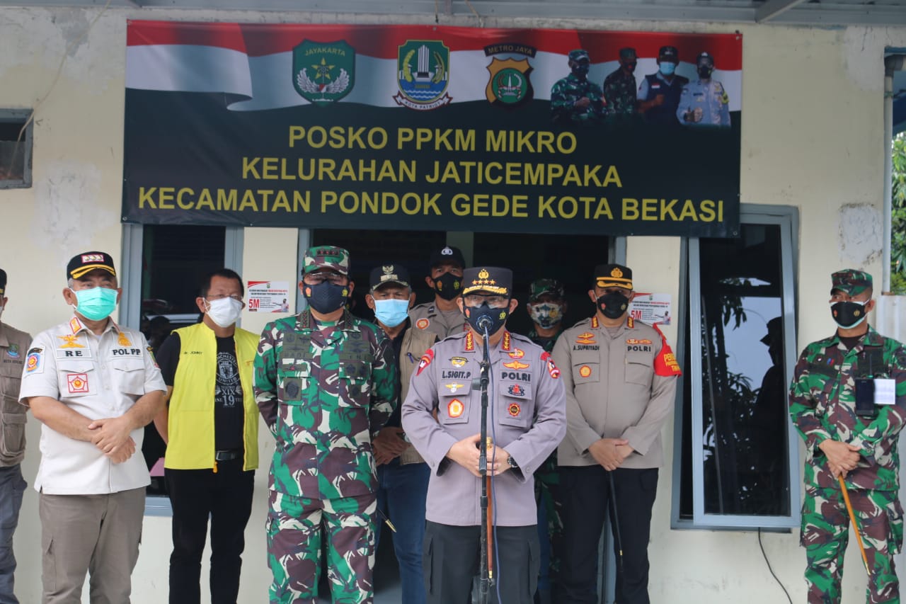 PANTAU POSKO PPKM MIKRO JATICEMPAKA, PANGLIMA TNI DAN KAPOLRI APRESIASI 3 PILAR KOTA BEKASI