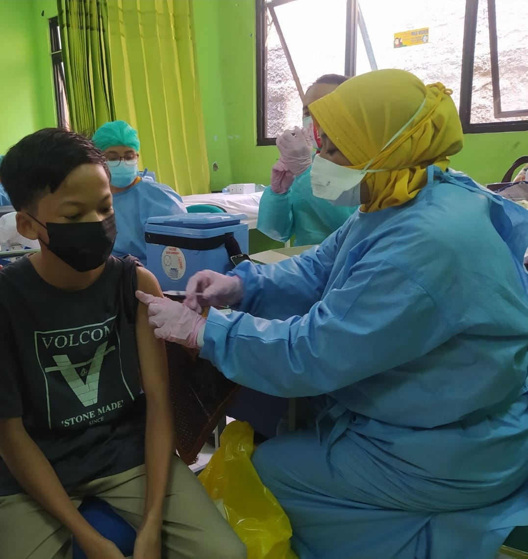 Vaksinasi Siswa/Siswi SMP di Kelurahan Margahayu Kota Bekasi Terbagi Menjadi 2 Lokasi