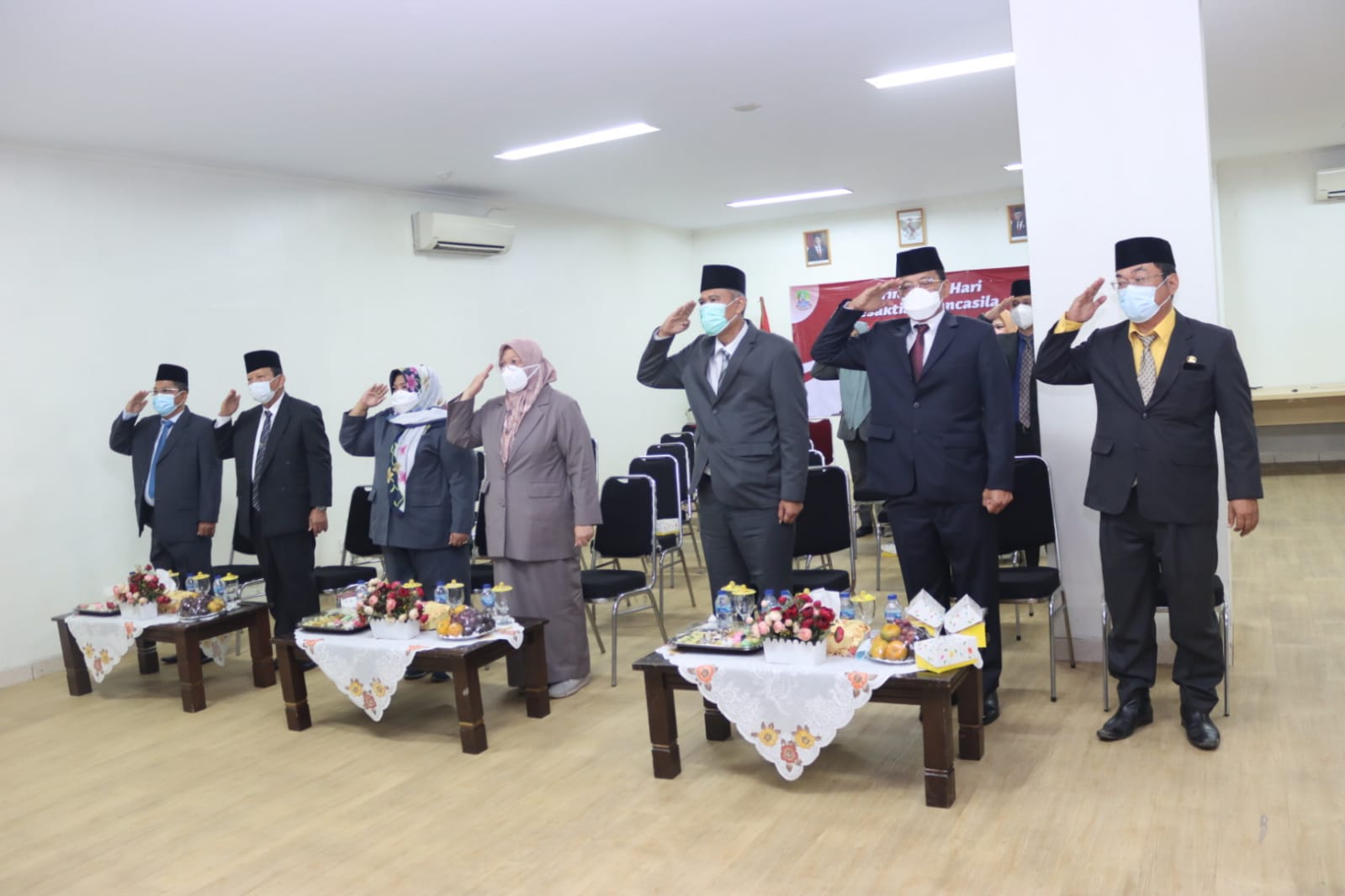 PERINGATAN HARI KESAKTIAN PANCASILA TAHUN 2021, SEKDA IKUTI SECARA VIRTUAL VIDEO