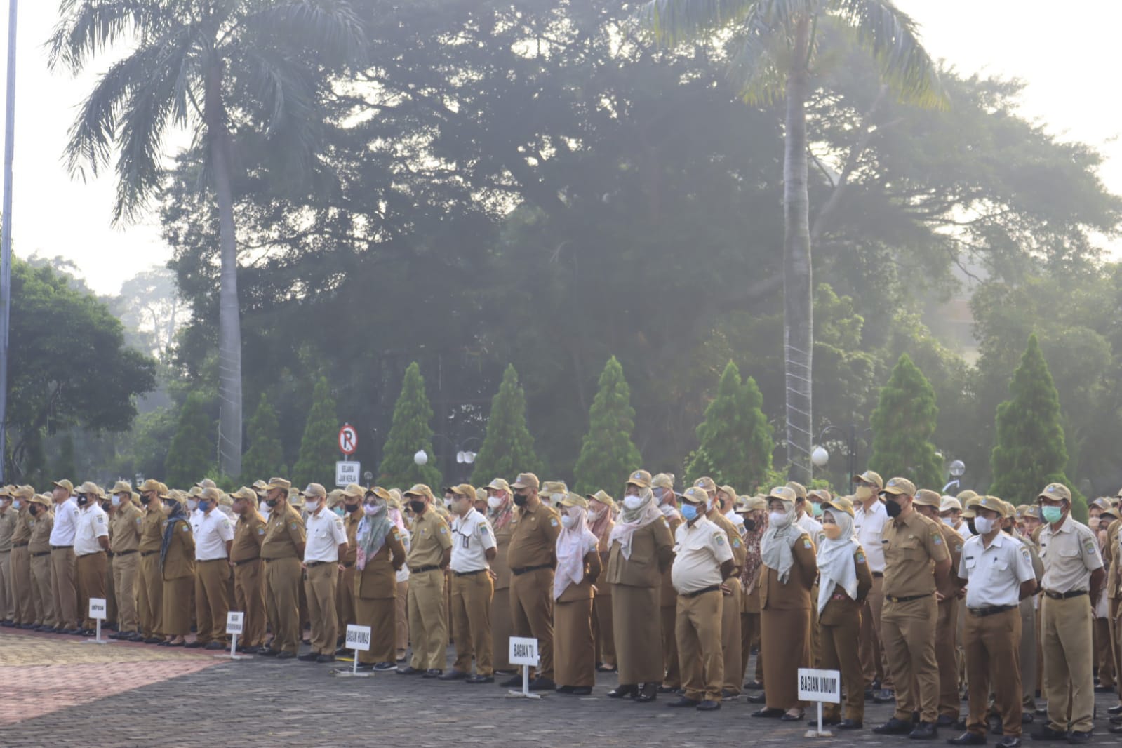 TRI ADHIANTO PIMPIN APEL, BERPESAN ASN DAN NON ASN UNTUK BERBAUR DENGAN MASYARAKAT