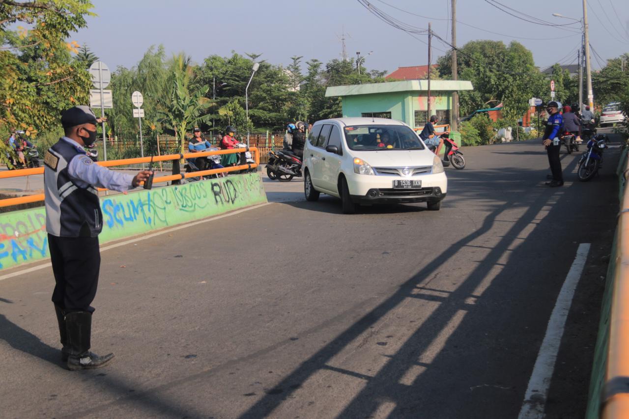 DIBUKANYA JALAN BARU UNDERPASS SISI BARAT BEKASI TIMUR , MENGURAI KEMACETAN