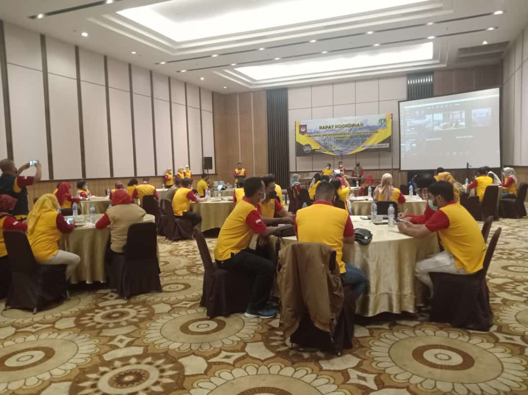 Diskominfostandi Hadiri Rapat Koordinasi Tim Lintas Sektor Percepatan Target Nasional Adminduk