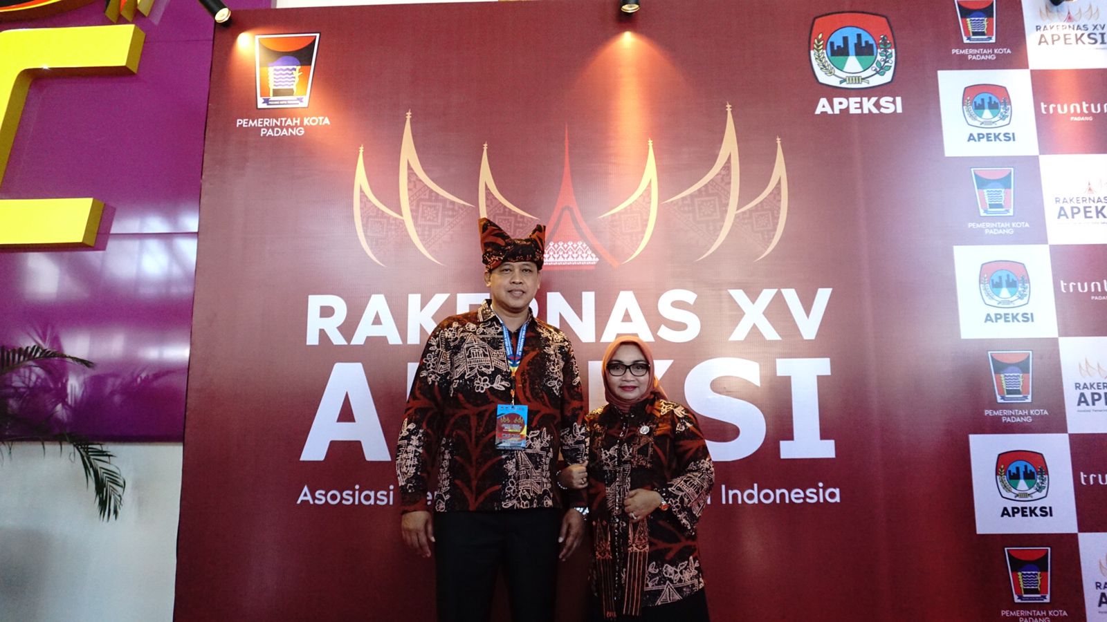 PLT WALI KOTA BEKASI HADIR DALAM RAKERNAS APEKSI XV