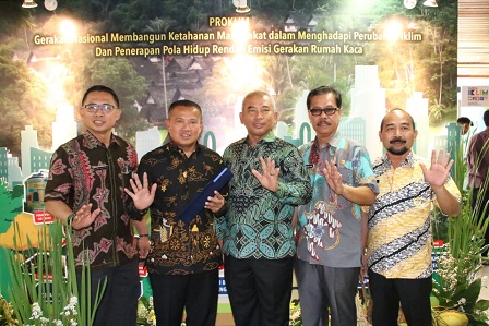Wali Kota Terima Penghargaan Apresiasi Pembinaan Proklim 2019 dari Kementerian LH
