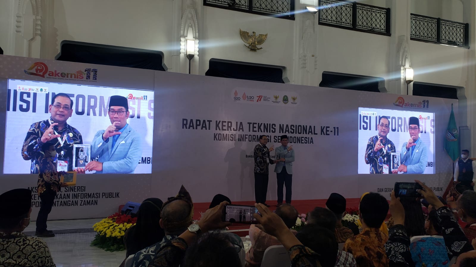 Sekretaris Daerah Kota Bekasi, Reny Hendrawati hadiri Rakernis Komisi Informasi Tahun 2022