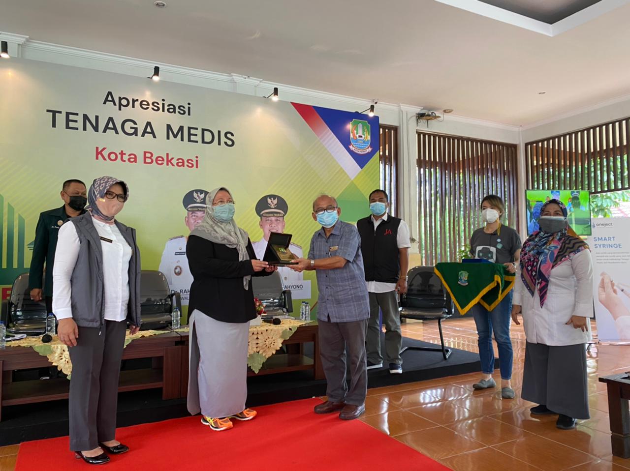 SEKDA KOTA BEKASI APRESIASI PERJUANGAN TENAGA KESEHATAN