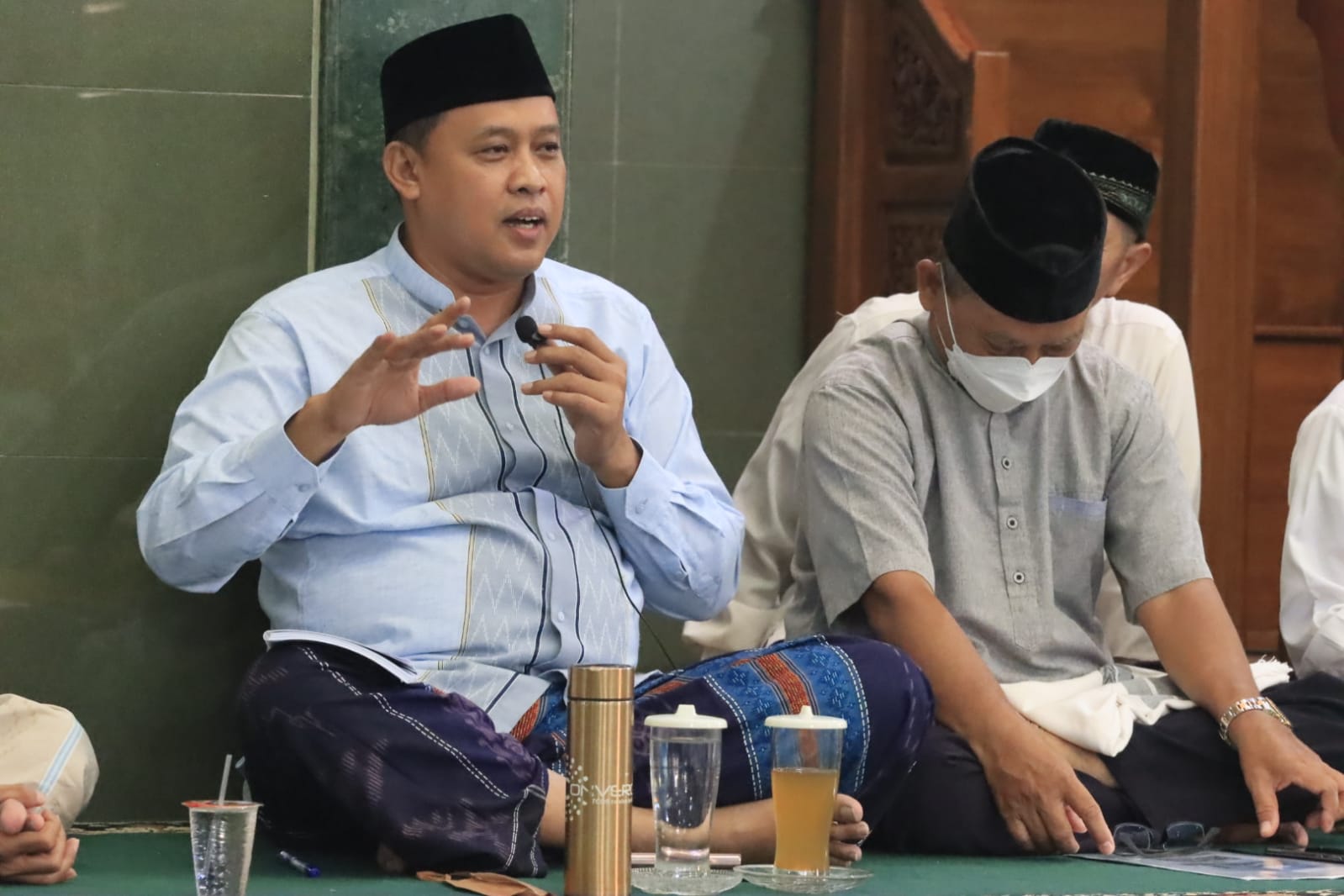 Plt.Wali Kota Bekasi Giat Subuh Keliling Sekaligus Audiensi Warga Pengasinan