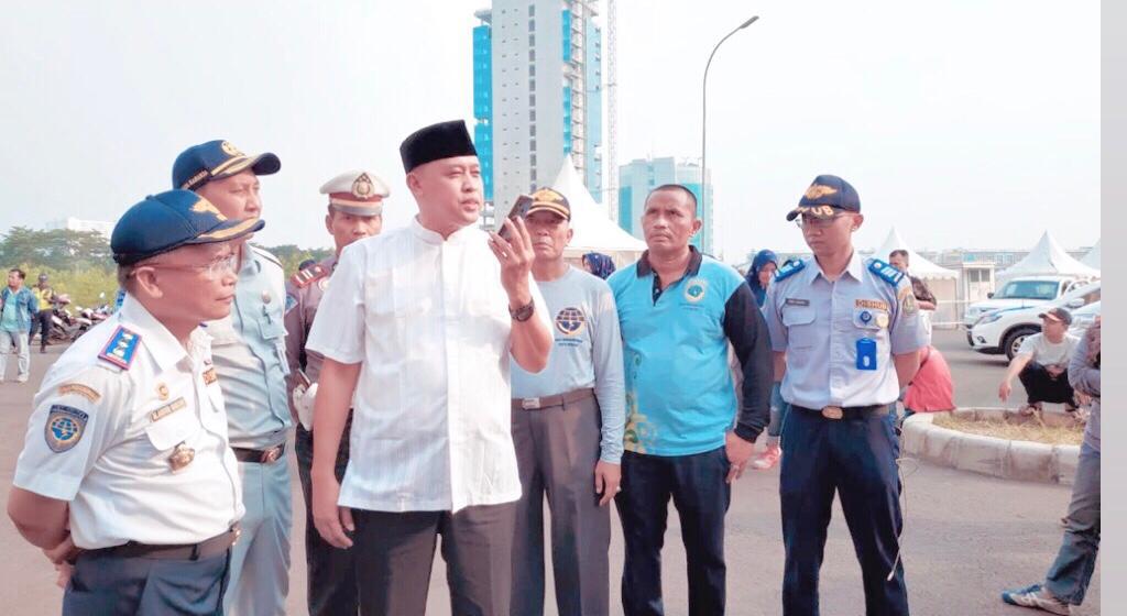 Wakil Walikota Bekasi Hadiri Pelepasan Peserta Mudik Gratis Kota Bekasi