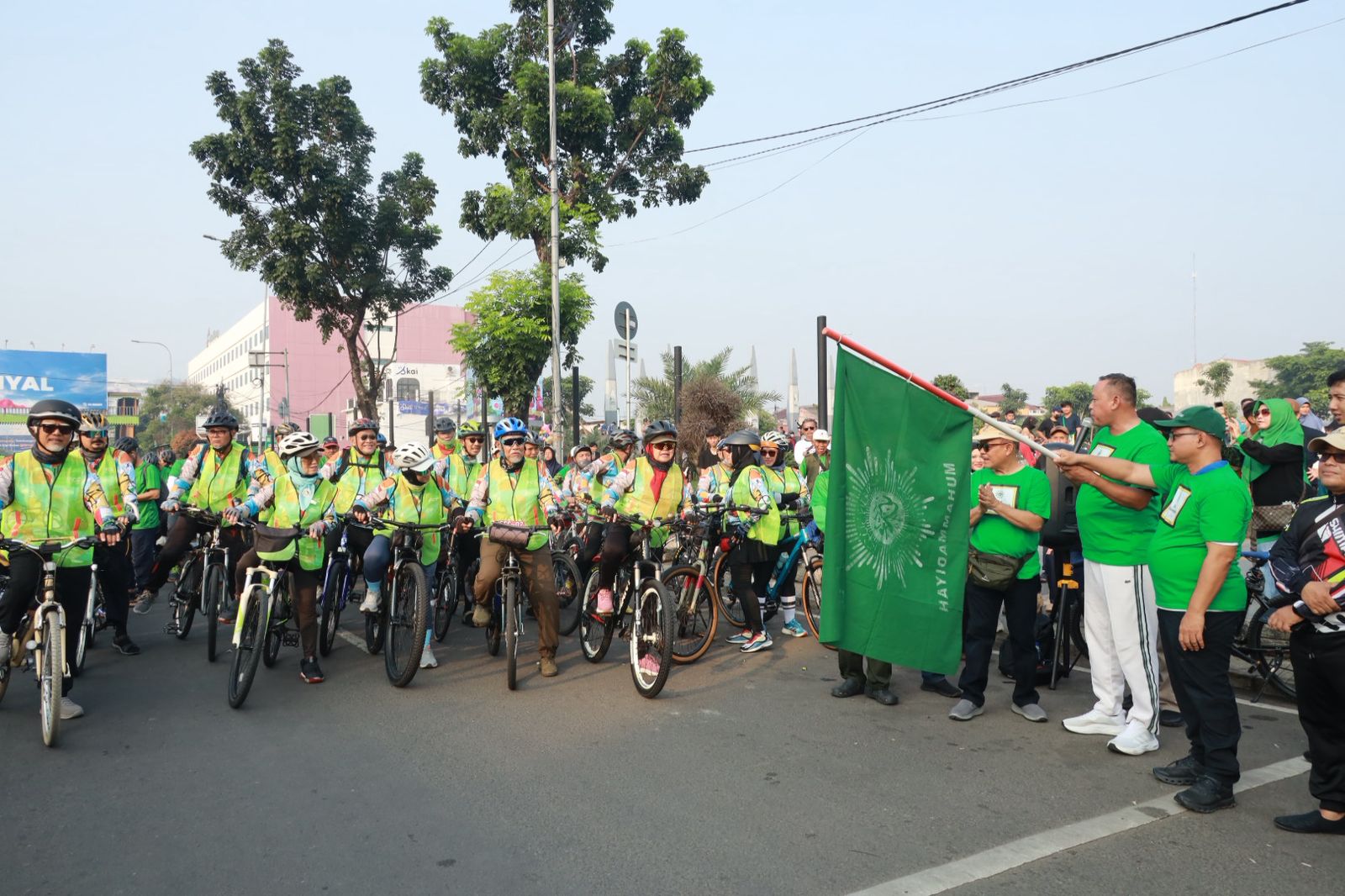 Wali Kota Lepas 2 Agenda di CFD, Sepeda Santai Muhammadiyah dan Fun Run Lamahu