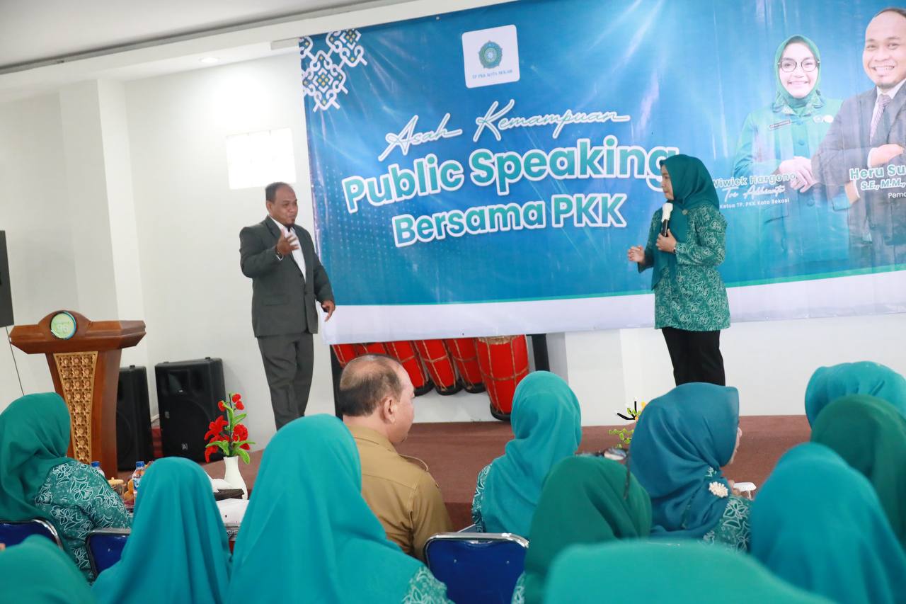 PKK Kota Bekasi Gelar Seminar Asah Kemampuan Public Speaking