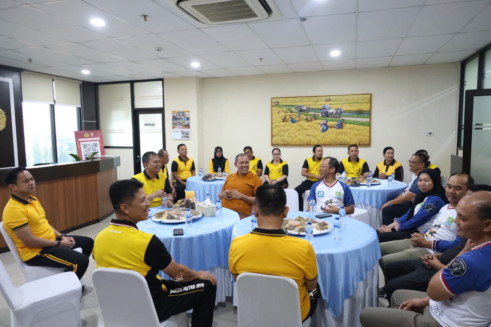 Wali Kota Bekasi bersama Polres Metro Bekasi Kota Gelar Doa Bersama Peringati HUT Bhayangkara ke-80
