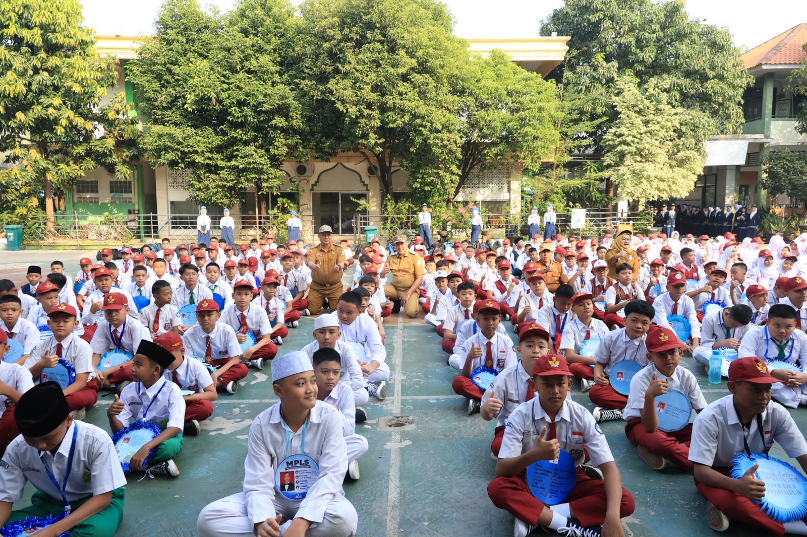 Tri Adhianto Pantau Langsung Hari Pertama Sekolah, Pastikan MPLS Ramah Berjalan Baik