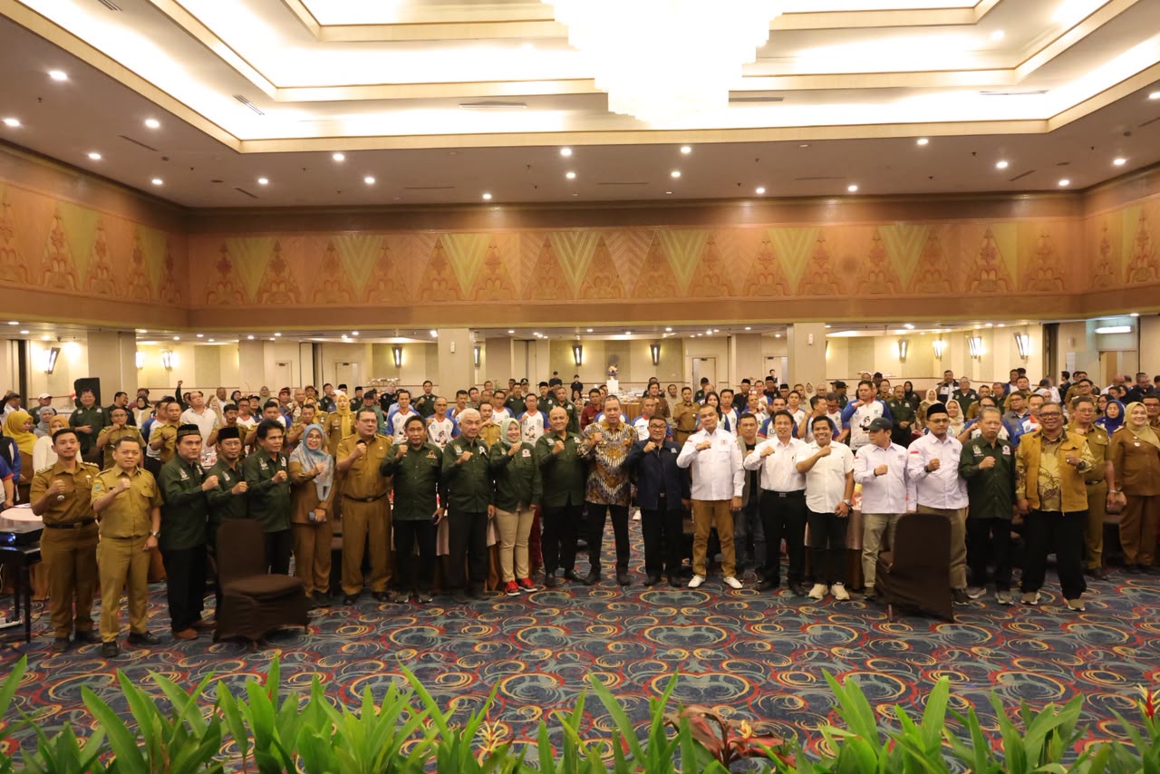 Wali Kota Bekasi Dorong LPM Jadi Motor Pemberdayaan Masyarakat Menuju Kota Bekasi Keren