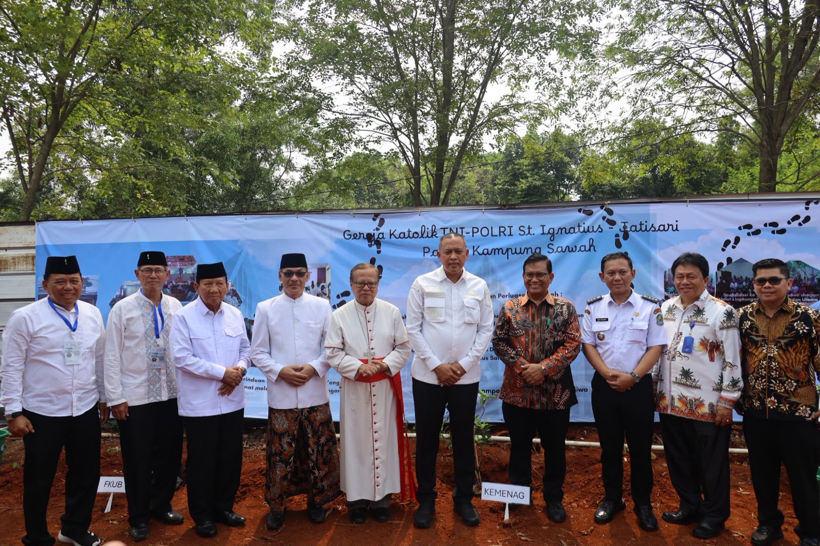 Peletakan Batu Pertama Gereja St. Ignatius, Wali Kota Pastikan Jaminan Hukum Pendirian Rumah Ibadah