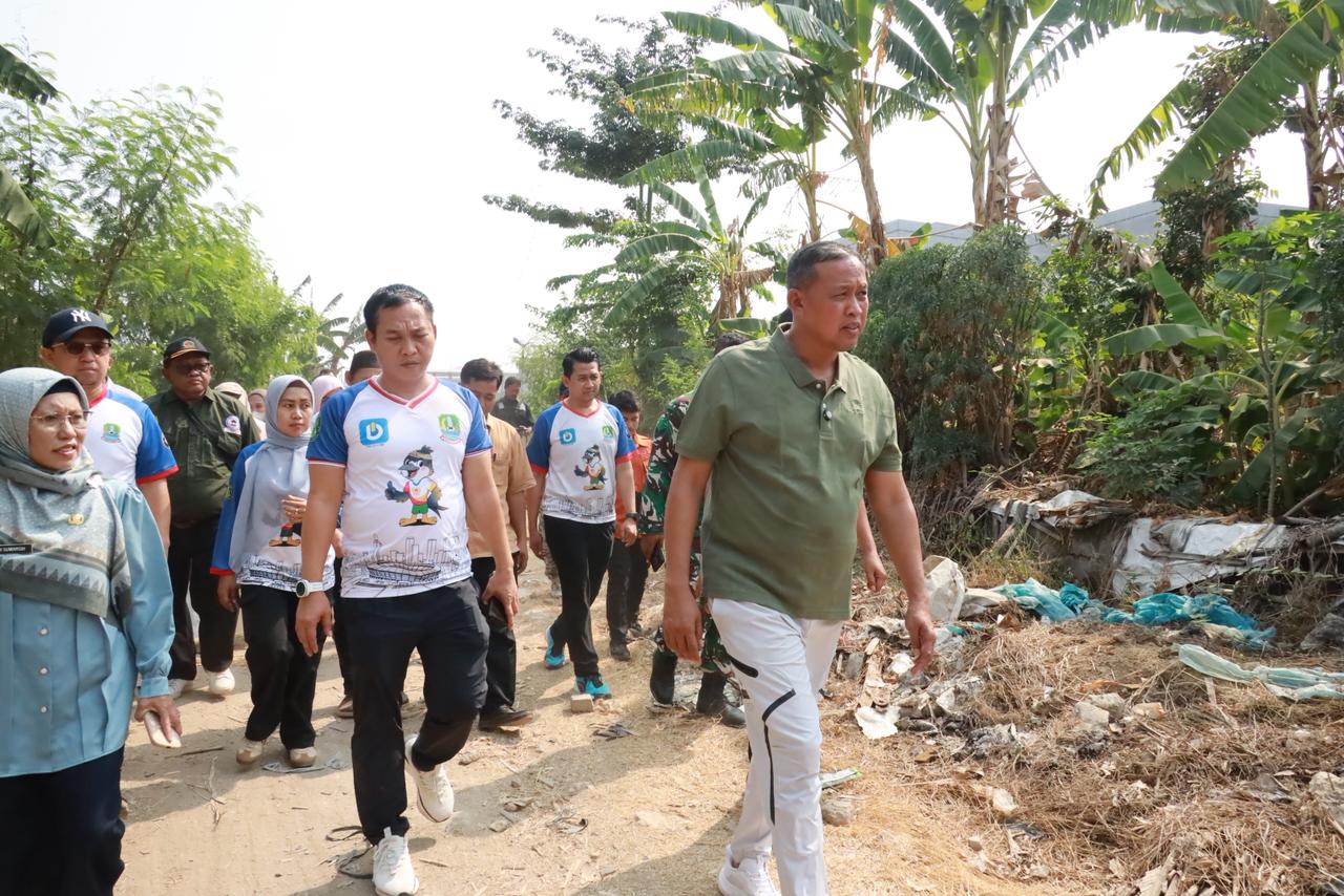 Dukung Kenyamanan Siswa, Wali Kota Bekasi Lebarkan Akses Jalan Menuju SMAN 20