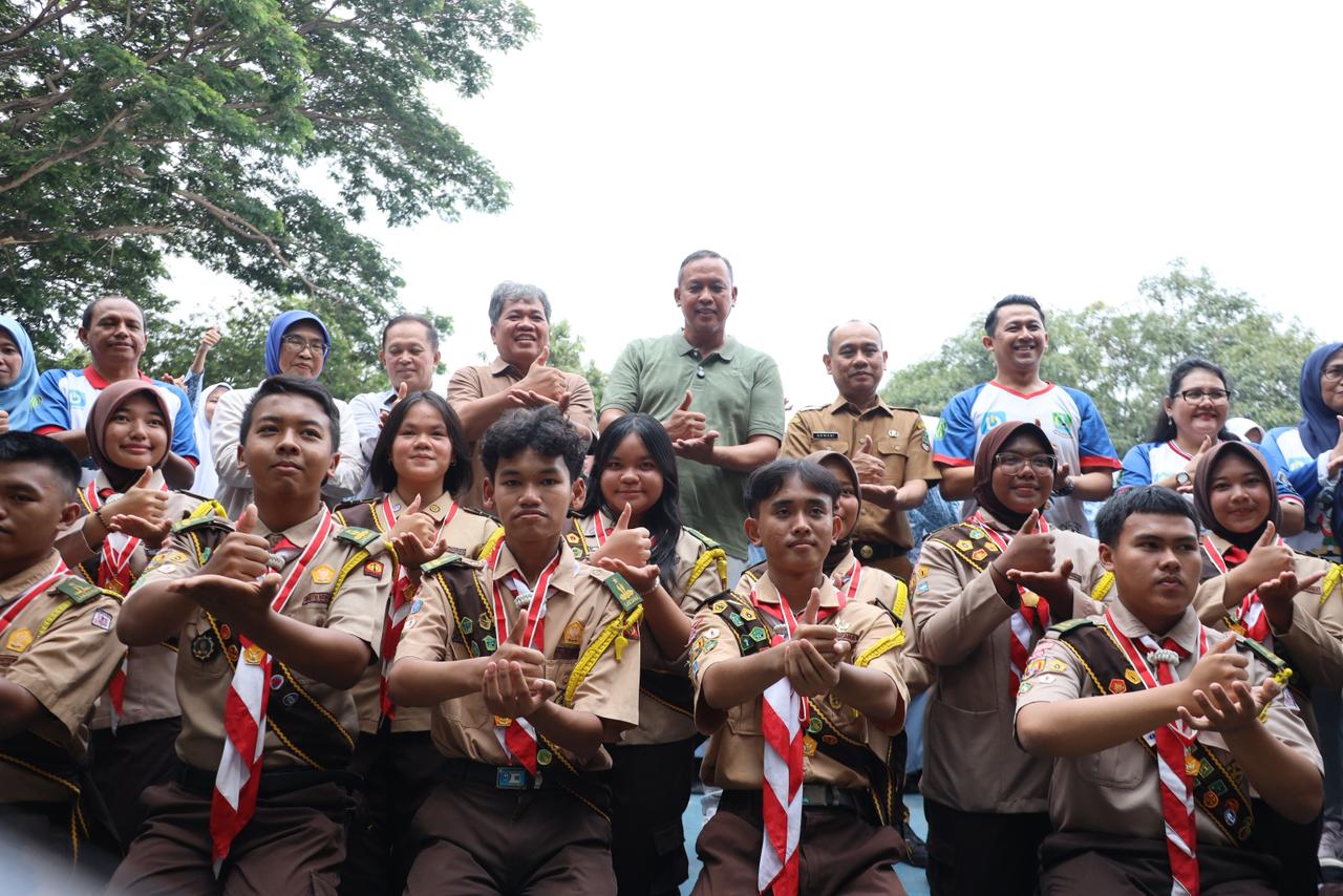 Wali Kota Bekasi Serahkan Penganugerahan Pramuka Garuda kepada 277 Siswa di Tiga Kecamatan