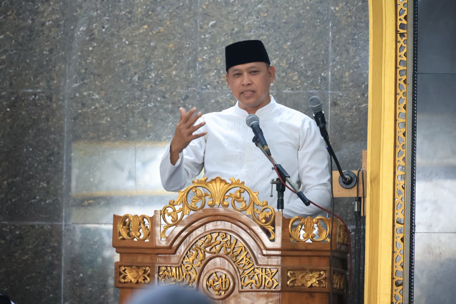 Wali Kota Bekasi Target 3 Tahun Bebas Kabel Semrawut, Pengerjaan Ducting Dimulai di Perumnas 3