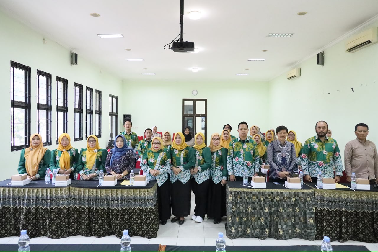 STUDI TIRU KE SLB NEGERI 1 BANTUL, WIWIEK HARGONO DORONG PENGUATAN KETERAMPILAN SISWA SLB PATRIOT