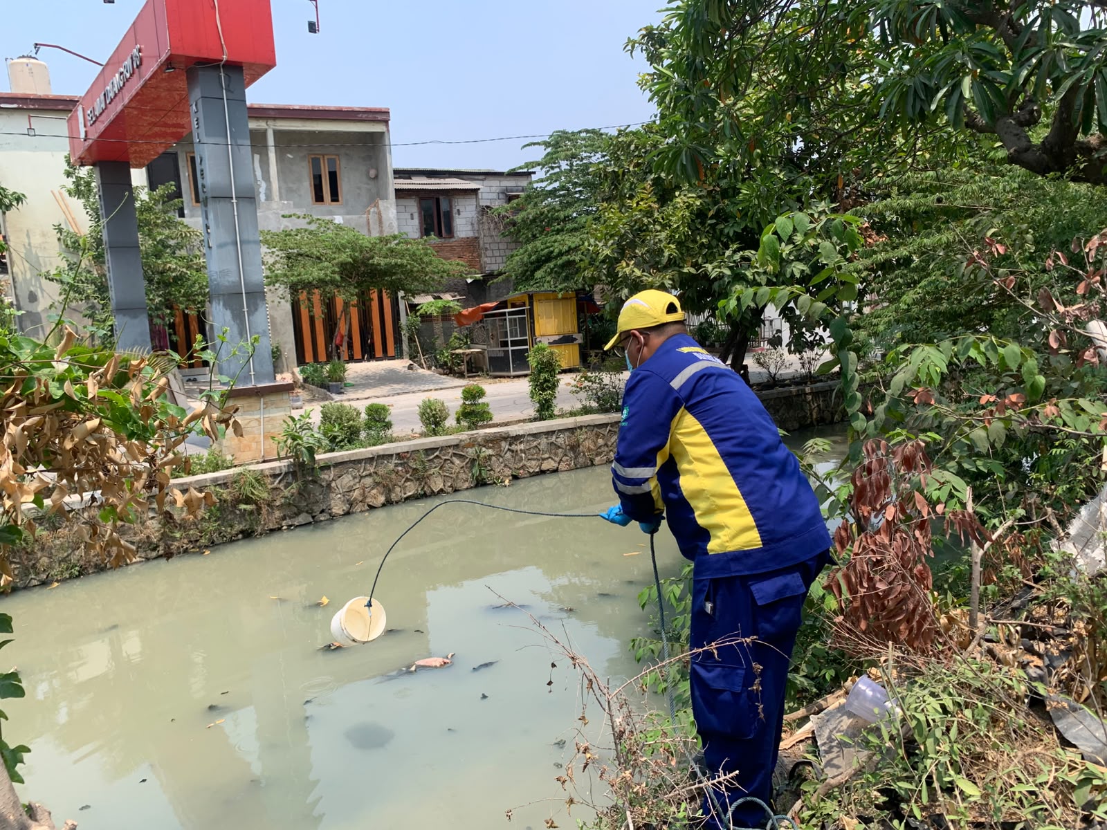 DLH Kota Bekasi Lakukan Pengawasan Pengelolaan Air Limbah Usaha Restoran