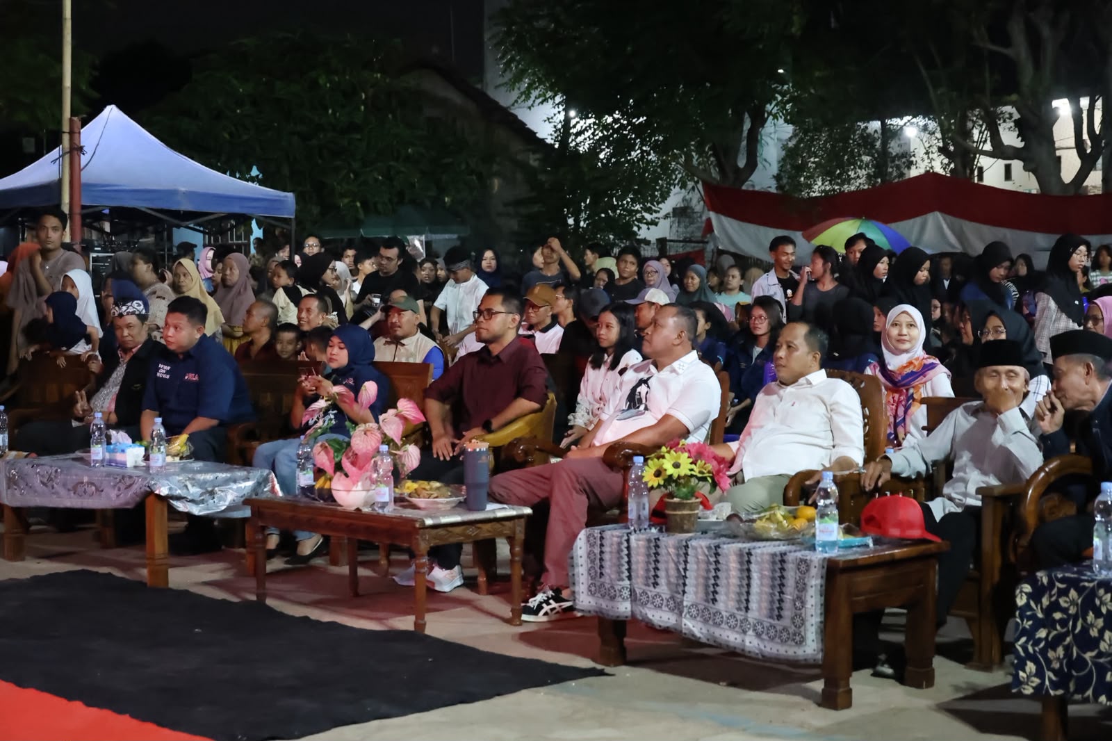Mulai Anak-anak hingga Ibu-ibu, Wali Kota Bekasi Bersama Warga Kranji Semarakkan Malam Puncak HUT RI