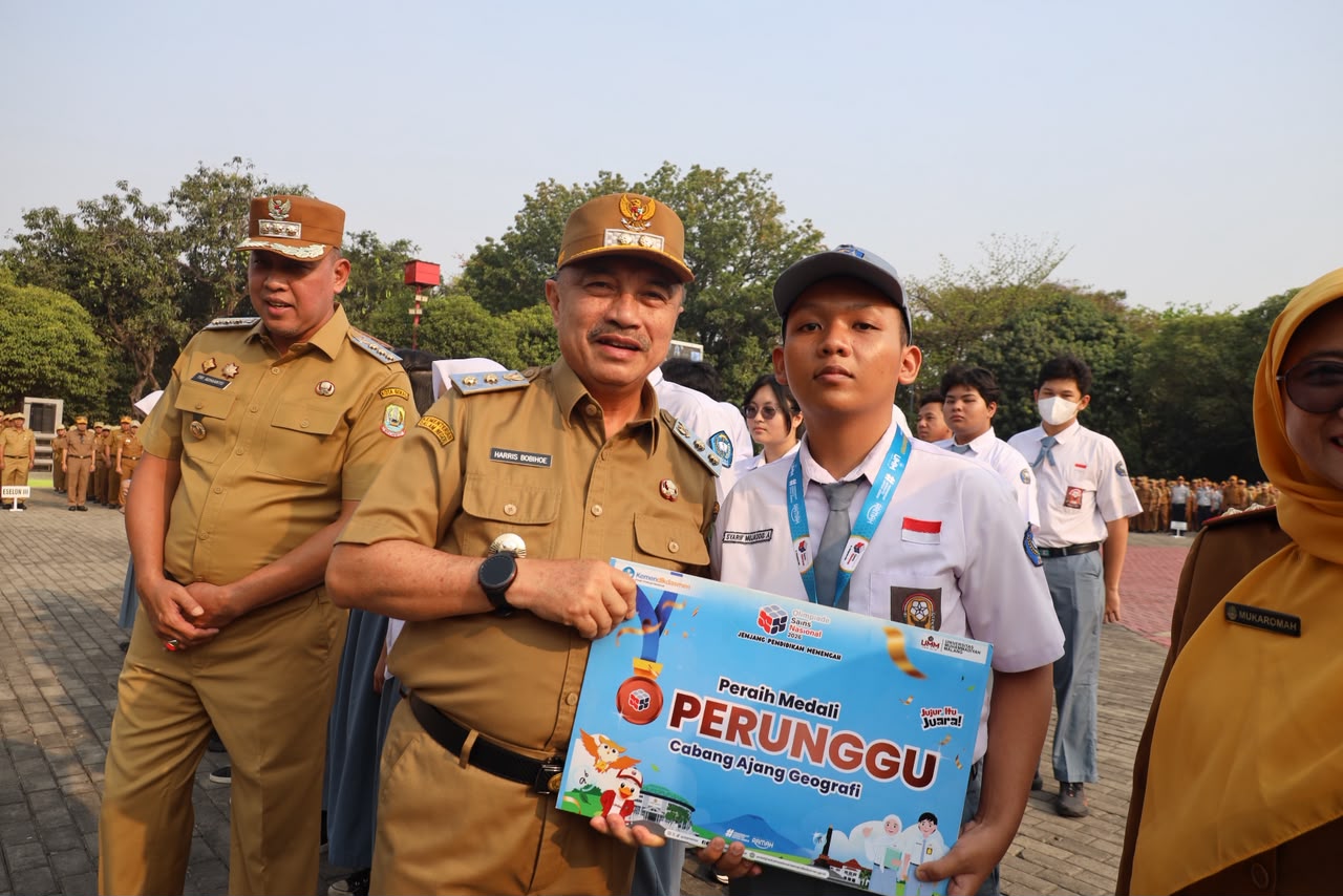 Saat Apel, Wali Kota Apresiasi Para Siswa Peraih Penghargaan Serta Bubuhkan 2 MoU Kerjasama