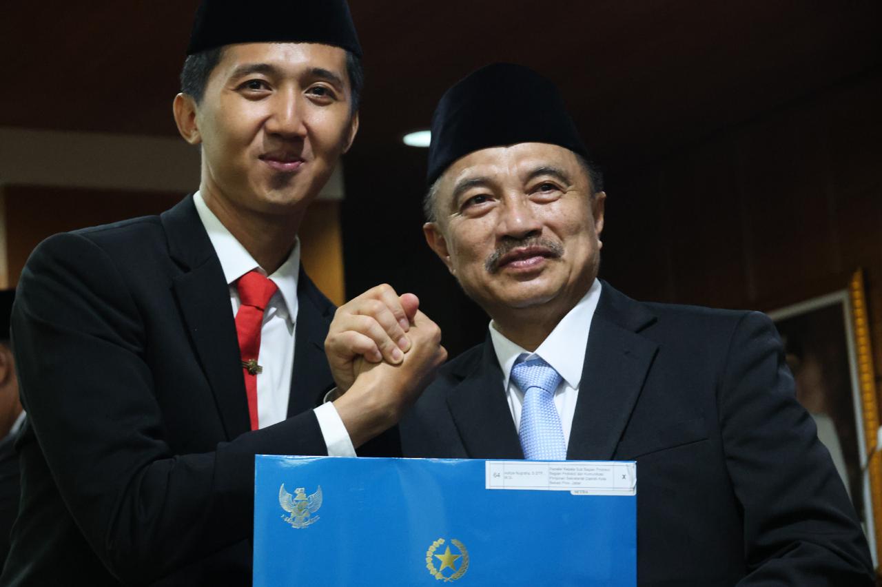 238 ASN Terima Penghargaan, Ini Pesan Wawali Harris Bobihoe