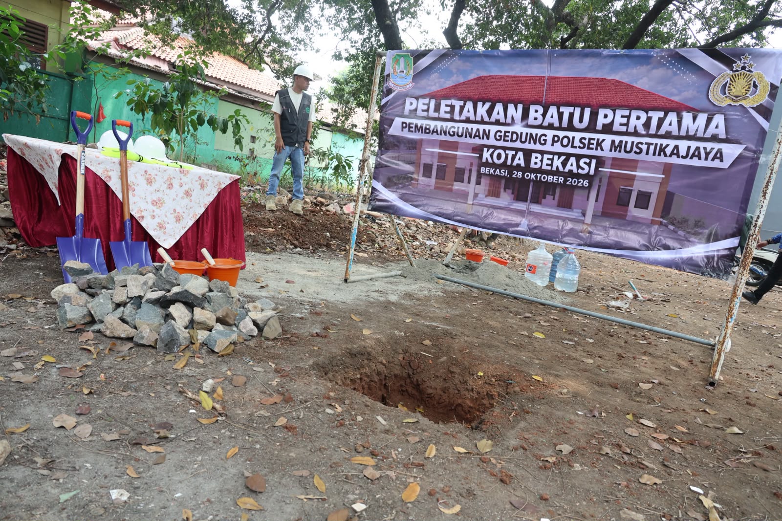 Wali Kota Bekasi dan Kapolres Metro Bekasi Dorong Pelayanan Keamanan Lebih Optimal di Mustikajaya