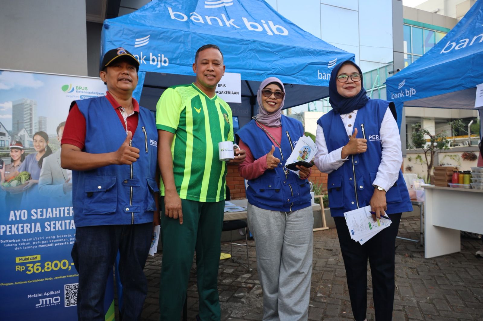 Wali Kota Bekasi Tinjau MPP Saat Car Free Day, Urus Administrasi Bisa Sambil Santai
