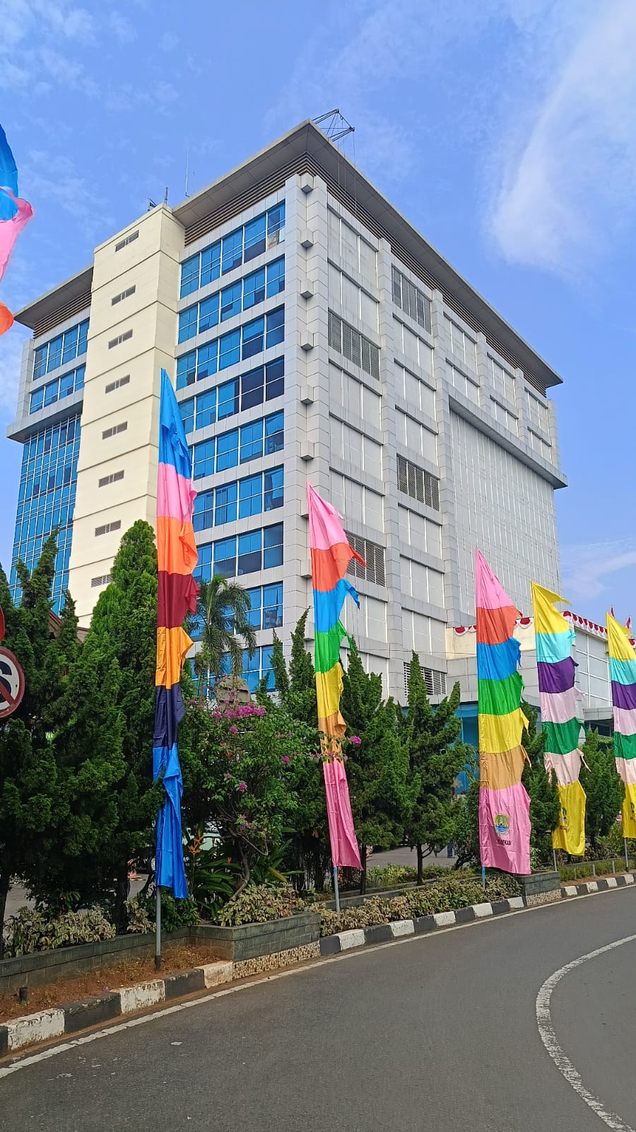 PEMILIHAN MITRA KERJA SAMA PEMANFAATAN BARANG MILIK DAERAH