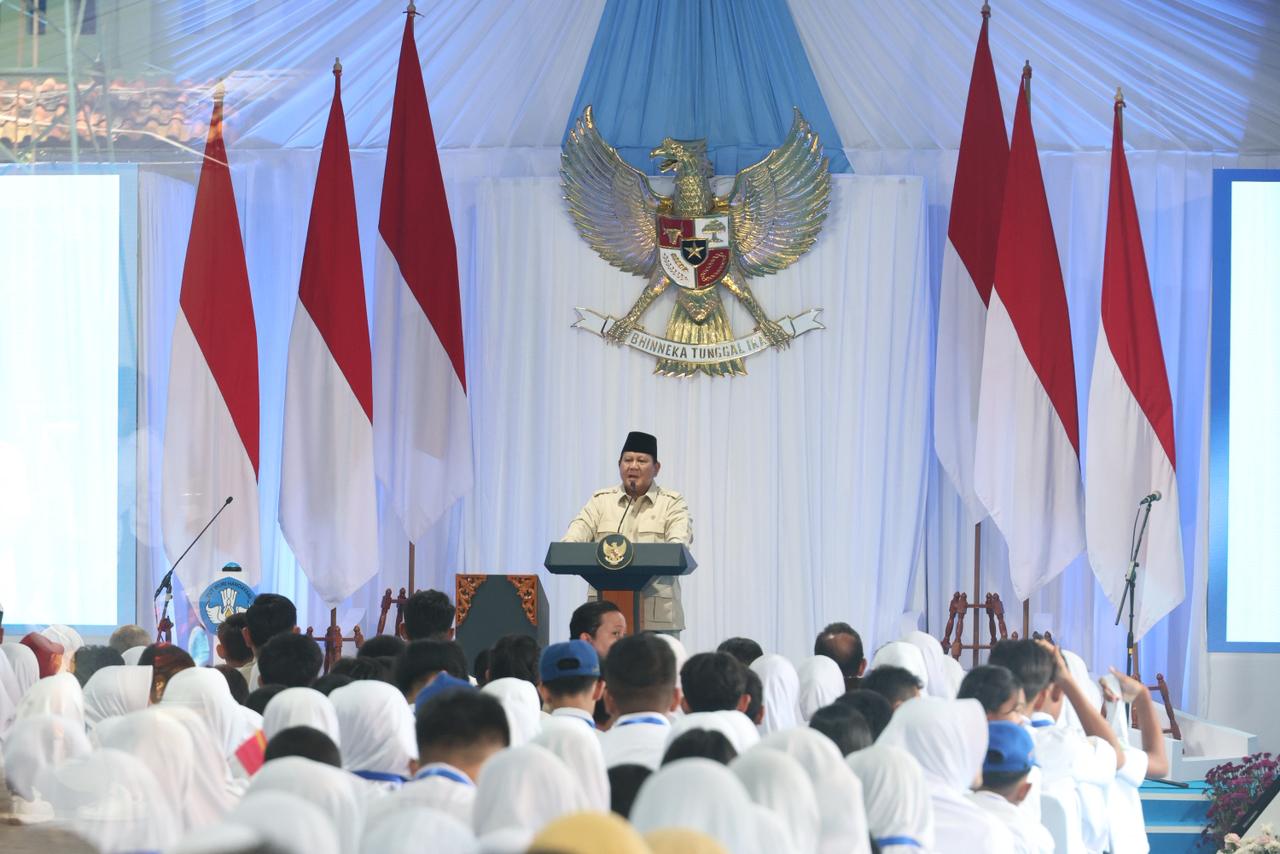 Wakil Wali Kota Hadiri Peluncuran Program Digitalisasi Pembelajaran oleh Presiden Prabowo