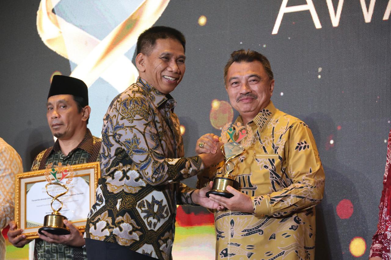 Kota Bekasi Raih Penghargaan Harmony Award 2025 Atas Komitmen Tinggi Pemeliharaan Kerukunan