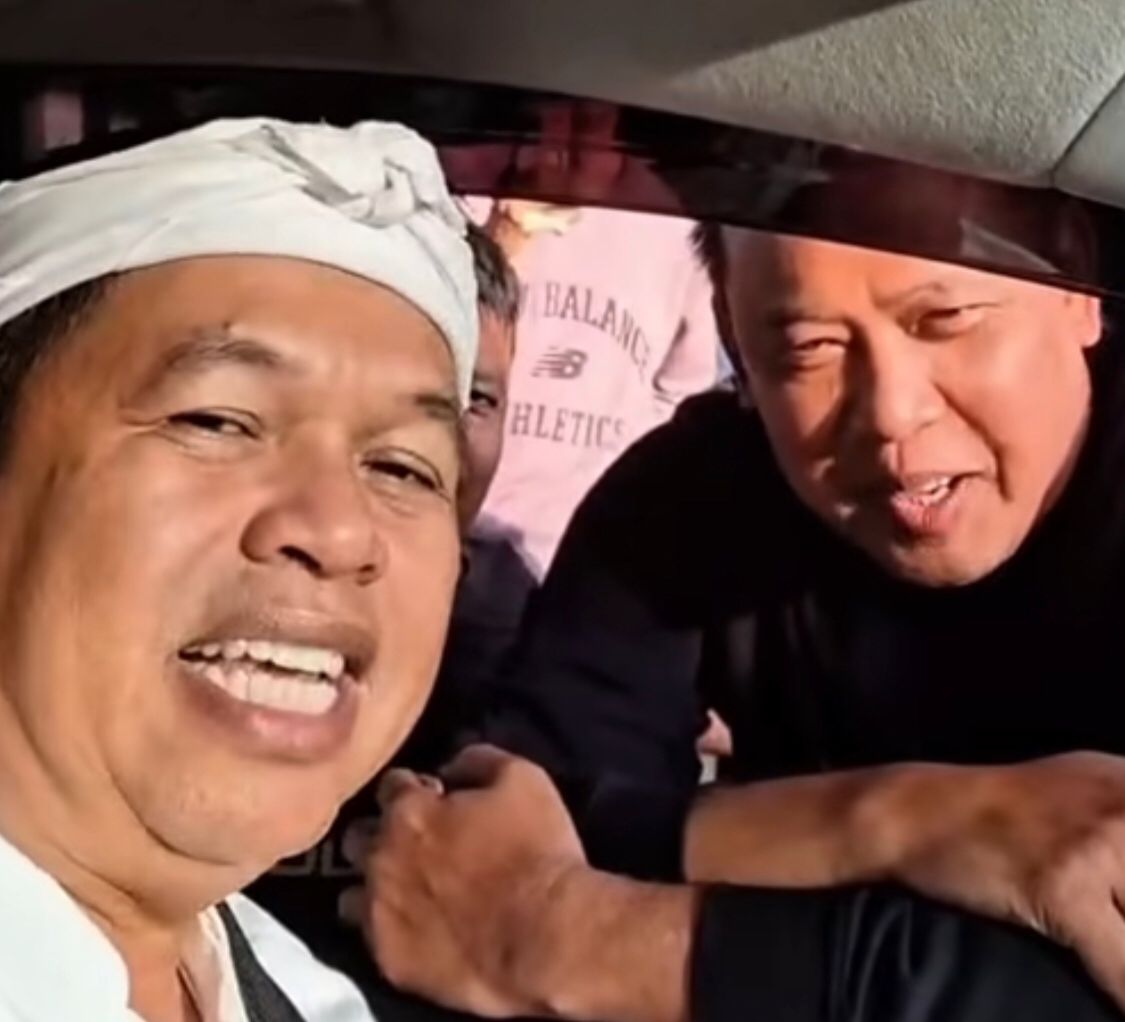 Hadir di Sumbar, Tri Adhianto Serahkan Bantuan sambil berkoordinasi dengan KDM