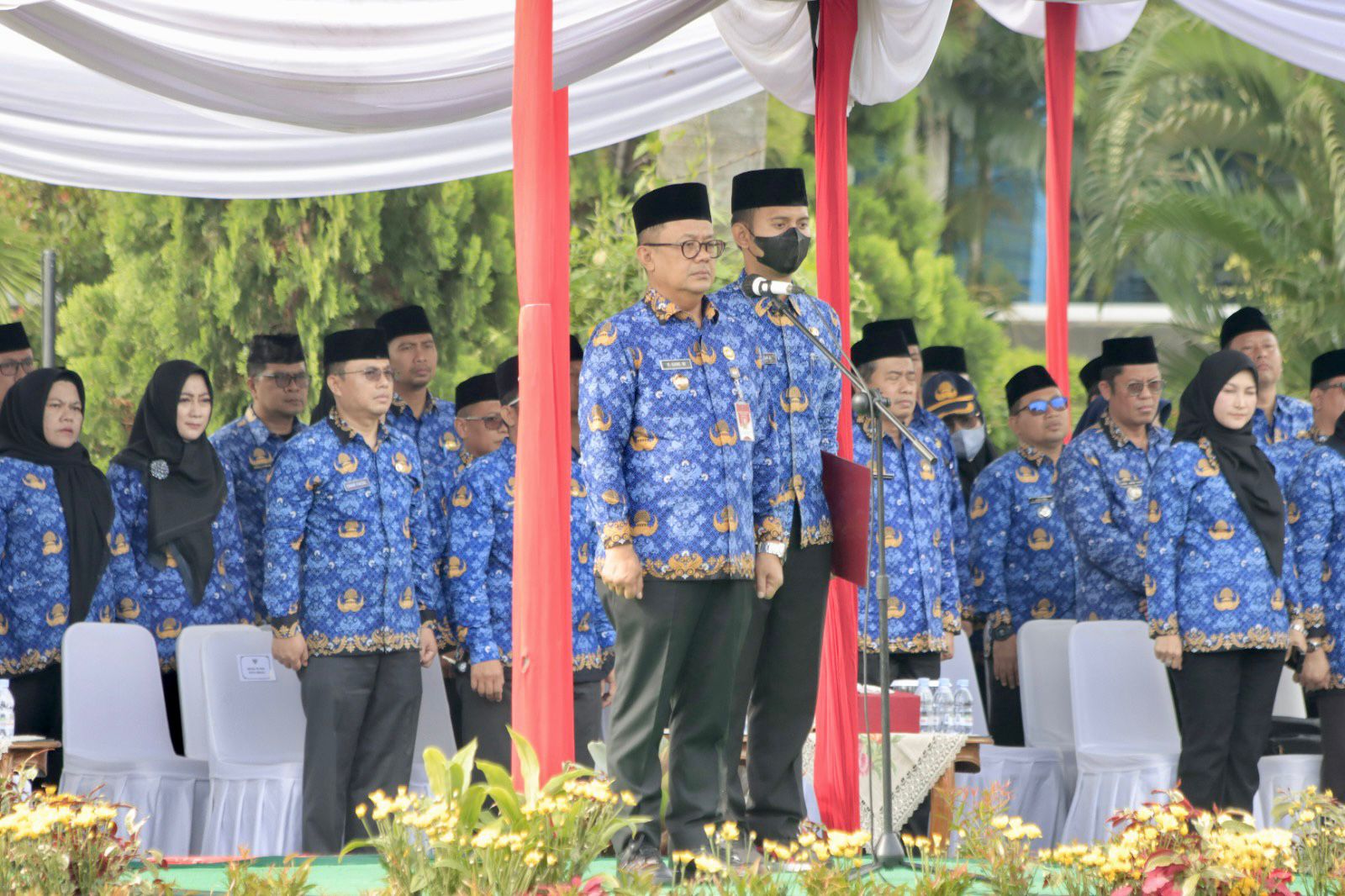 Pimpin Upacara HUT KORPRI, Pj. Wali Kota Bekasi: Tingkatkan Inovasi untuk Melayani Negeri