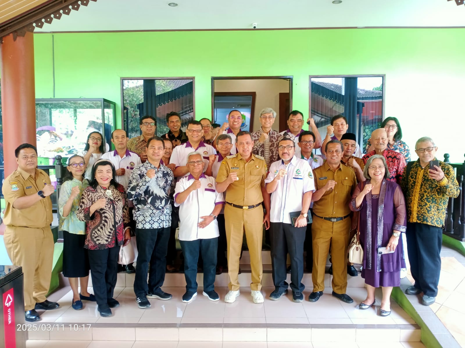 Wali Kota Bekasi Terima Audiensi MUKI