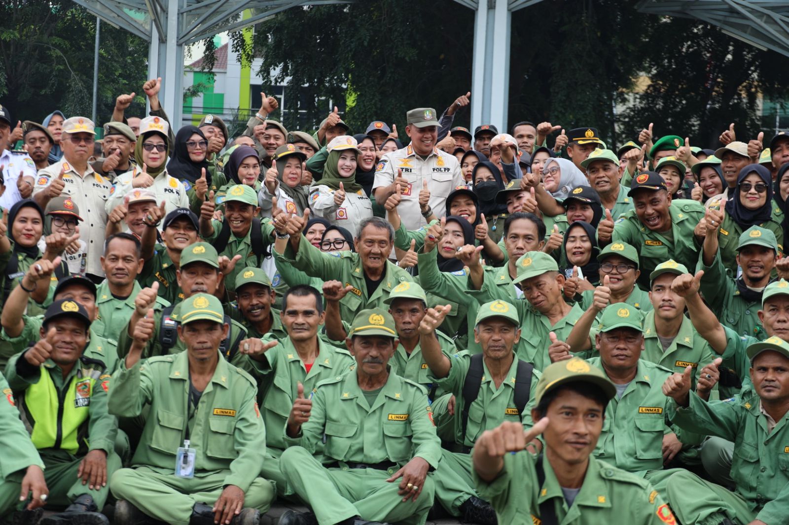 Apel Gabungan Satpol PP dan Linmas, Tri Adhianto Tegaskan Komitmen Penataan Kota dan Ketertiban Umum