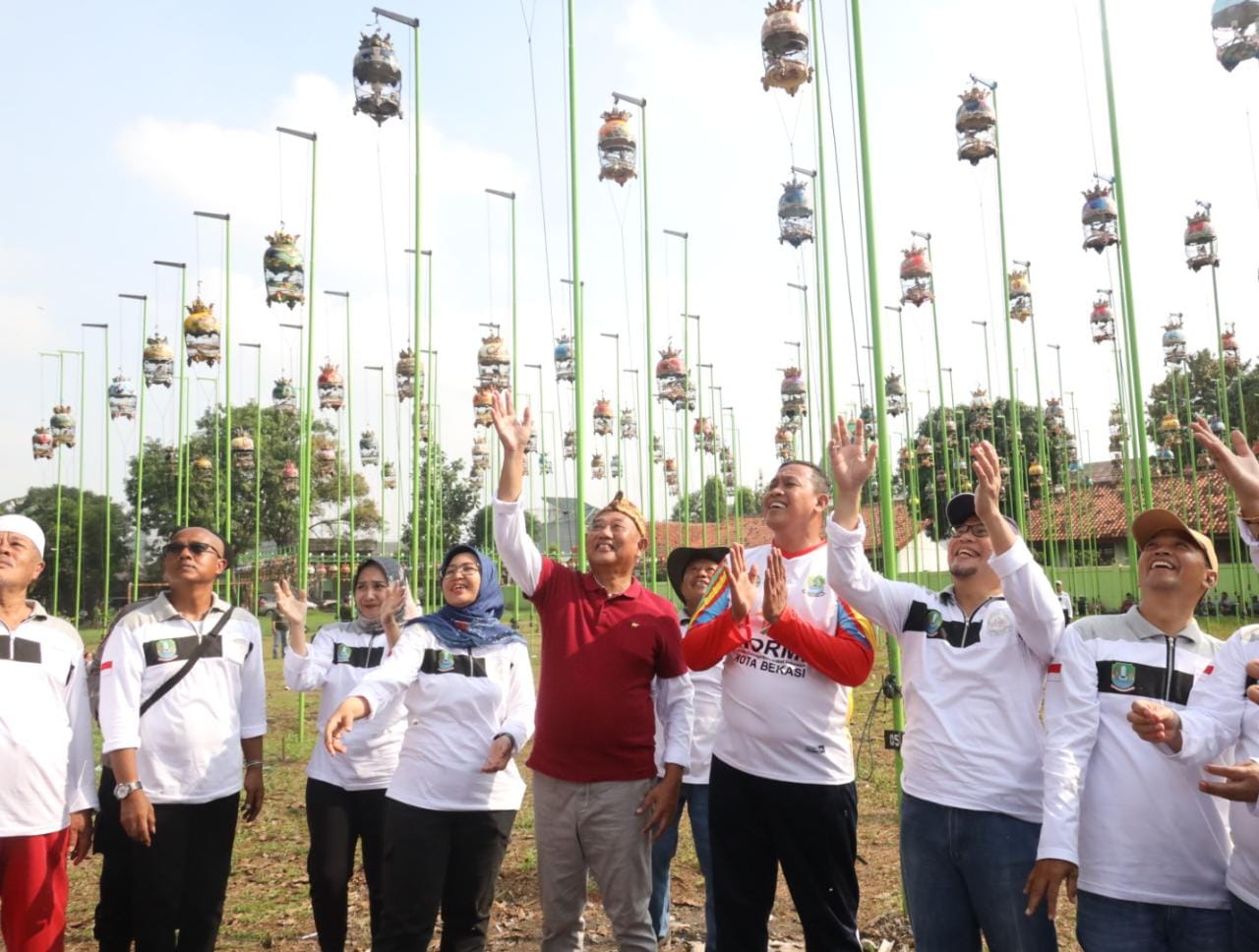 350 Peserta Ikuti Konkurs Seni Suara Alam Burung Perkutut, Plt. Wali Kota Harapkan Lestarikan Budaya