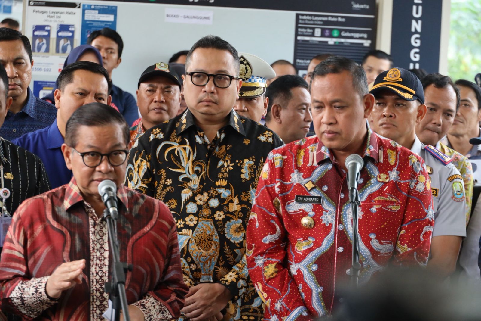 Coba Rute Baru Transjabodetabek, Wali Kota Bekasi Datangi Gubernur Jakarta di Dukuh Atas