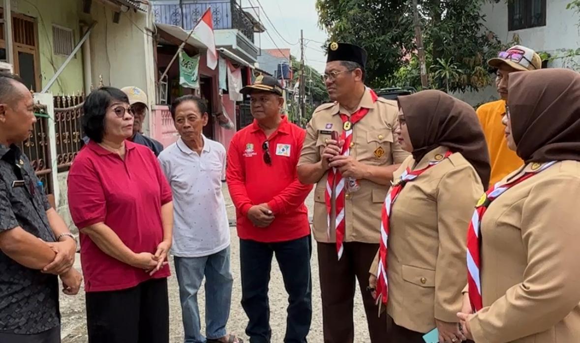 Puting Beliung Terjang Pondok Gede, Wiwiek Hargono Tinjau Kerusakan dan Pastikan Perbaikan Cepat