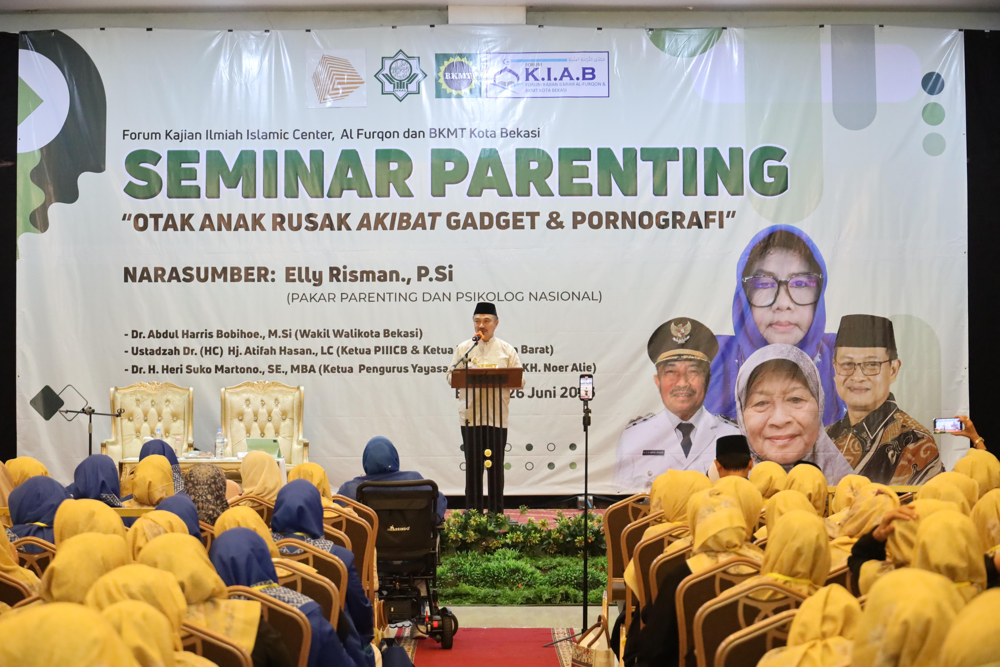 Pesan Penting Wawali Abdul Harris Bobihoe Di Seminar Parenting