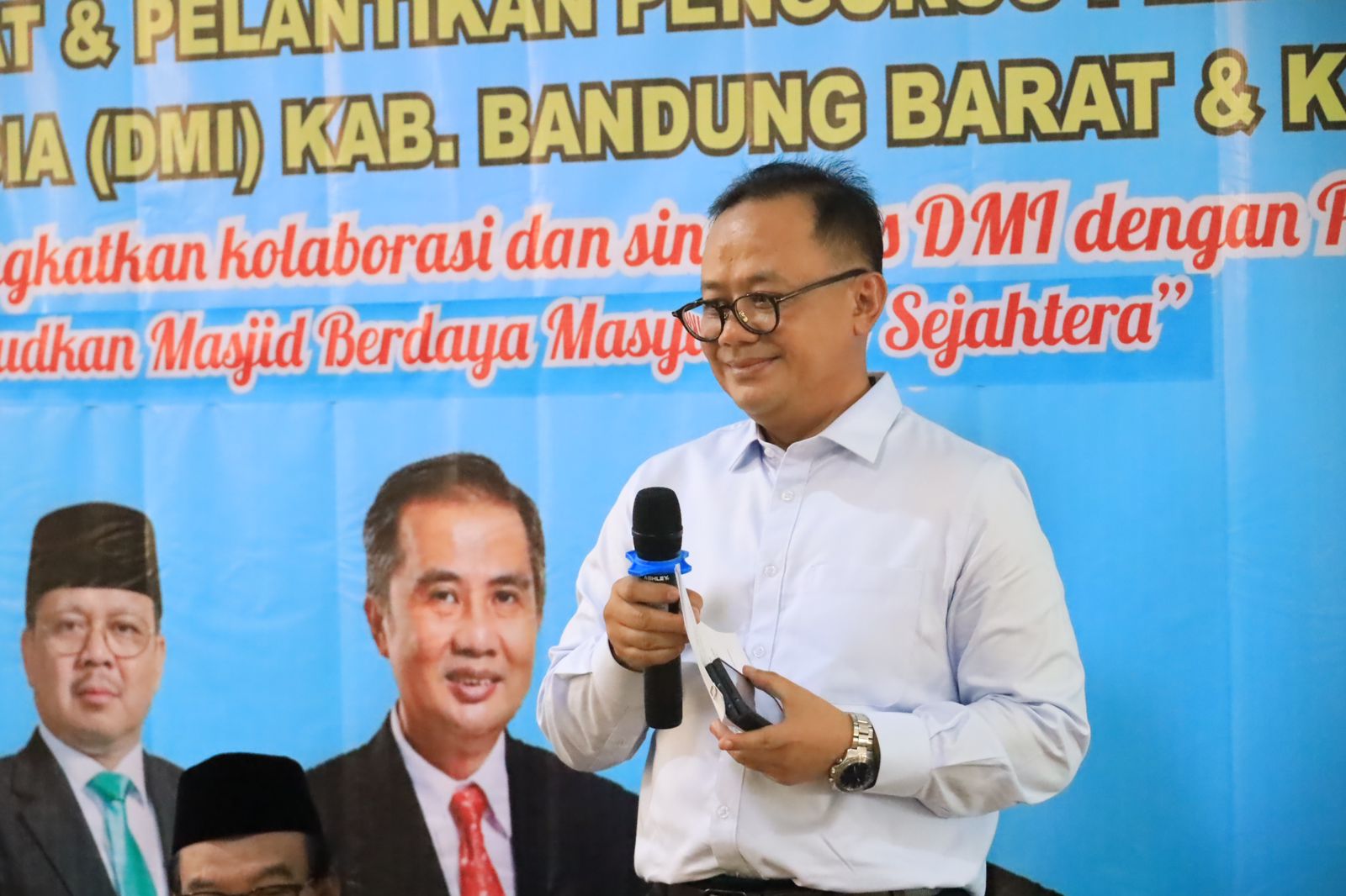 Pj. Wali Kota Bekasi Hadiri Pelantikan Pengurus DMI Kabupaten Indramayu dan Kabupaten Bandung Barat